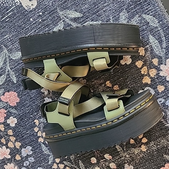 Dr. Martens Kimber II Women's US 10 EU 42 Olive Green Platform Sandals Docs - Picture 6 of 6